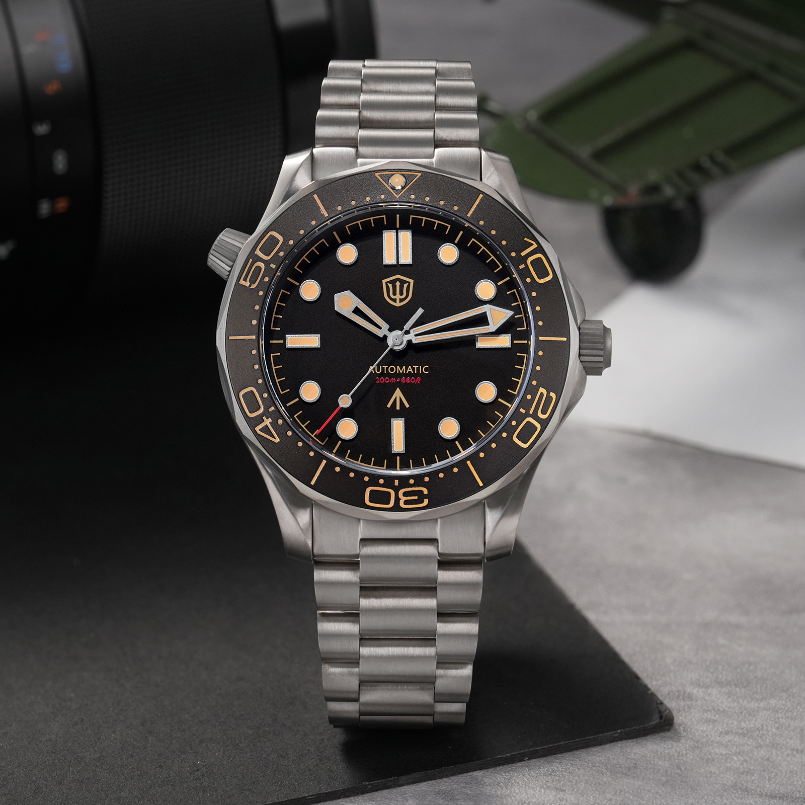 Watchdives WD007 V4 007 NTTD M - مراجعة Luxury Watch And Bracelet وسعره