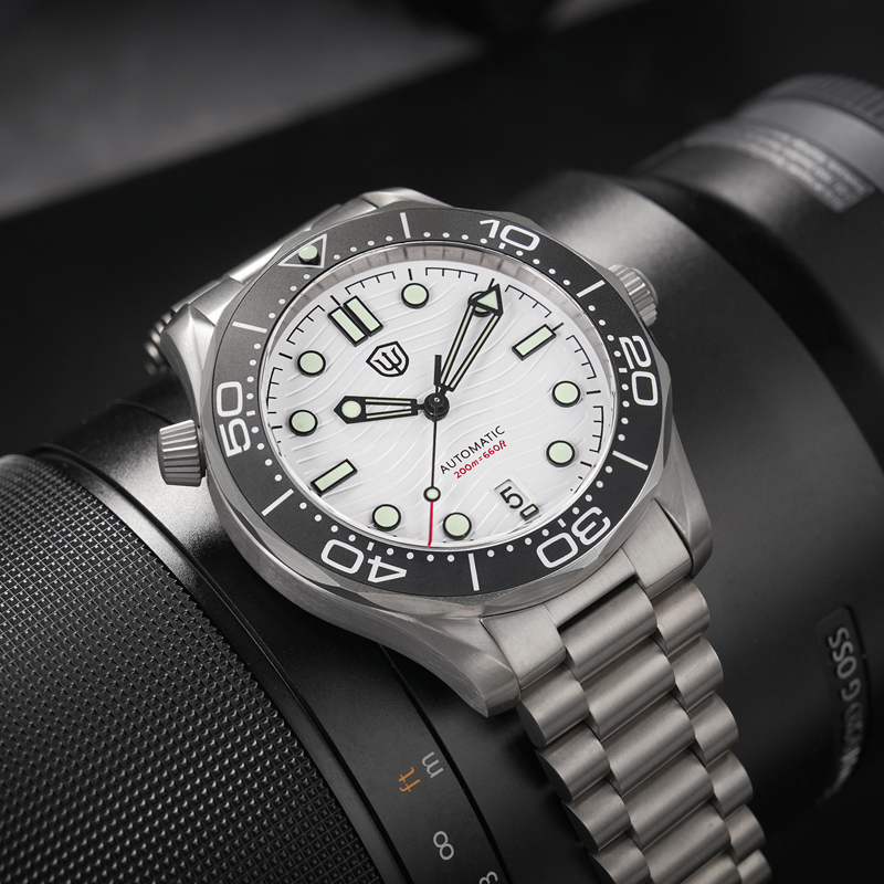 Watchdives WD007 V4 007 NTTD M - مراجعة Luxury Watch And Bracelet وسعره