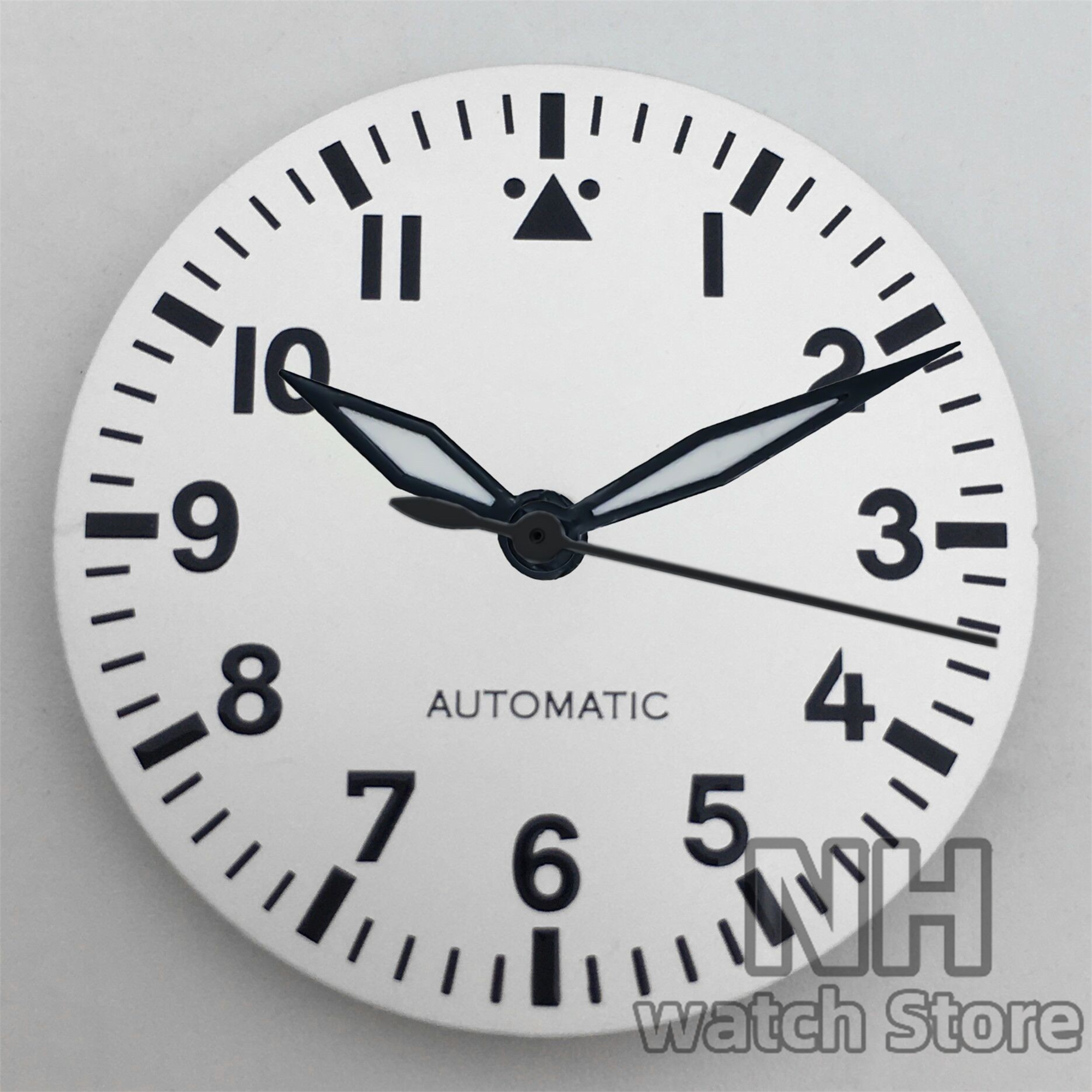 29mm Pilot Style Watch Dial Wi - مراجعة Luxury Watch With Green Dial وسعره