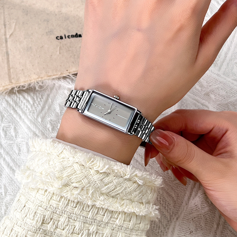 GEDI Vintage Luxury Rectangula - مراجعة Luxury Watch Square وسعره