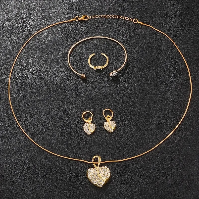 Women's Quartz Watch Gold Luxu - مراجعة Luxury Watch And Bracelet وسعره