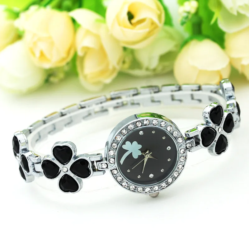 Women Watch New Watch For Wome - مراجعة Luxury Watch Square وسعره