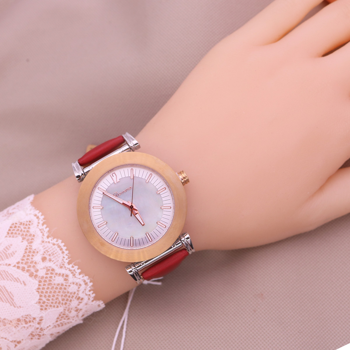 SALE!!! Discount Melissa Cryst - مراجعة Luxury Watch Discount وسعره