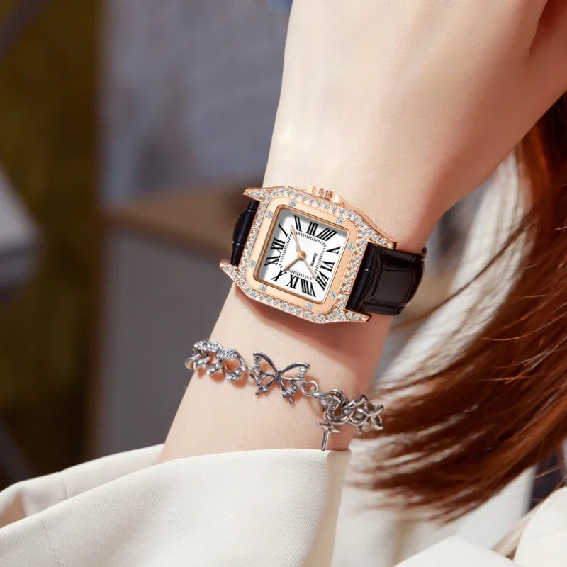 Square Dial Women's Watch Quar - مراجعة Luxury Watch Square وسعره