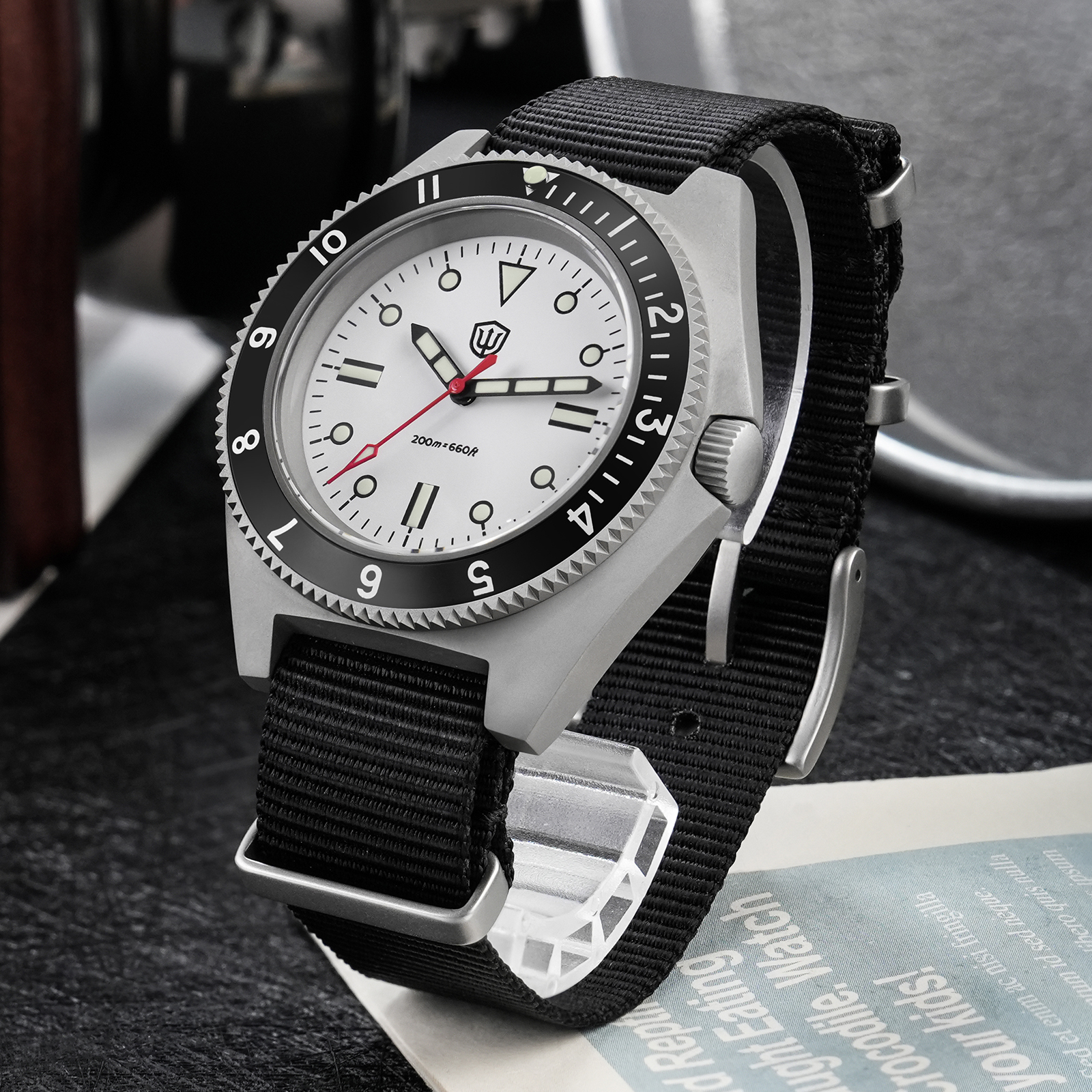 Watchdives WD1972 Quartz Watch - مراجعة Field Watch Military وسعره