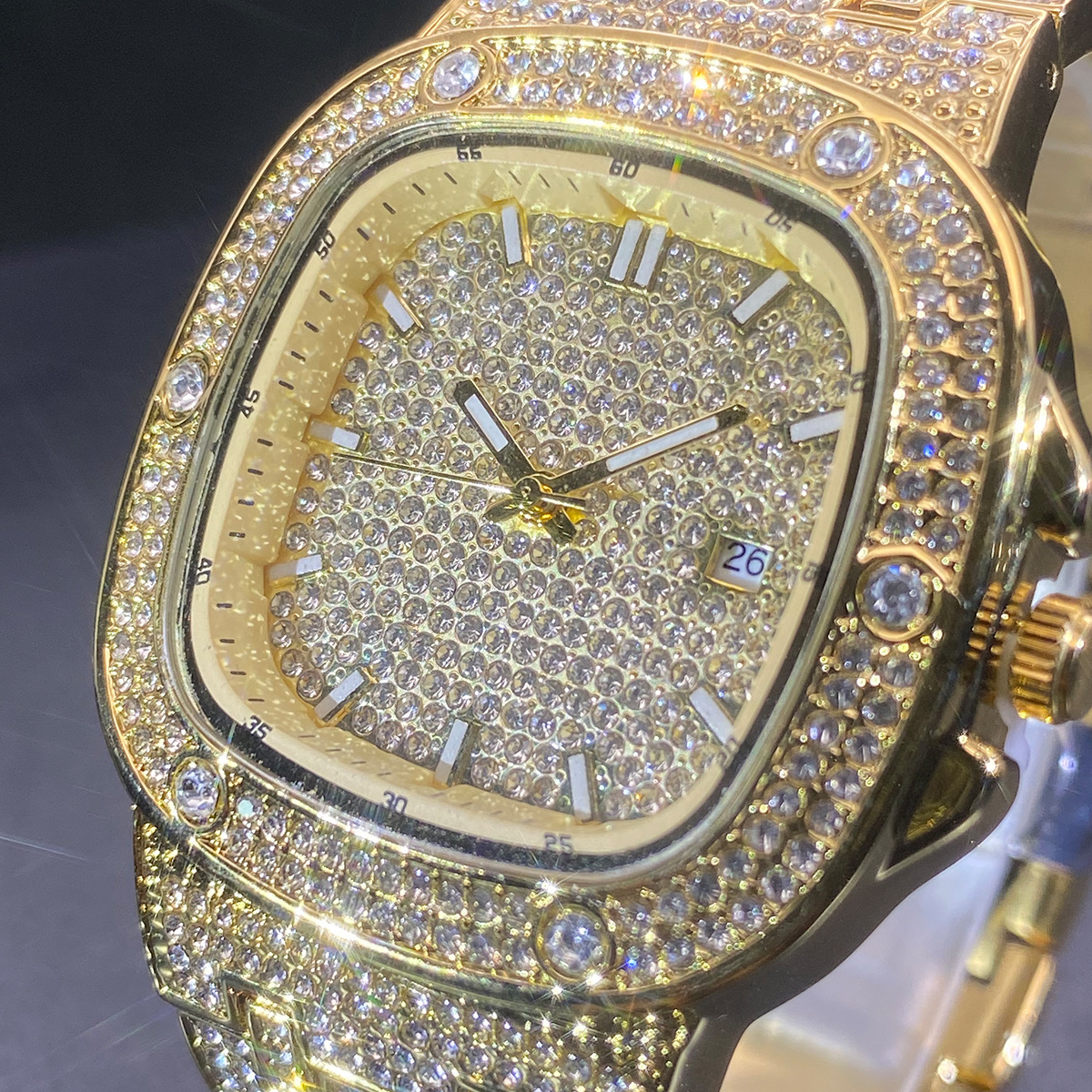 Square Wrist Watch for Men Wom - مراجعة Luxury Watch Square وسعره