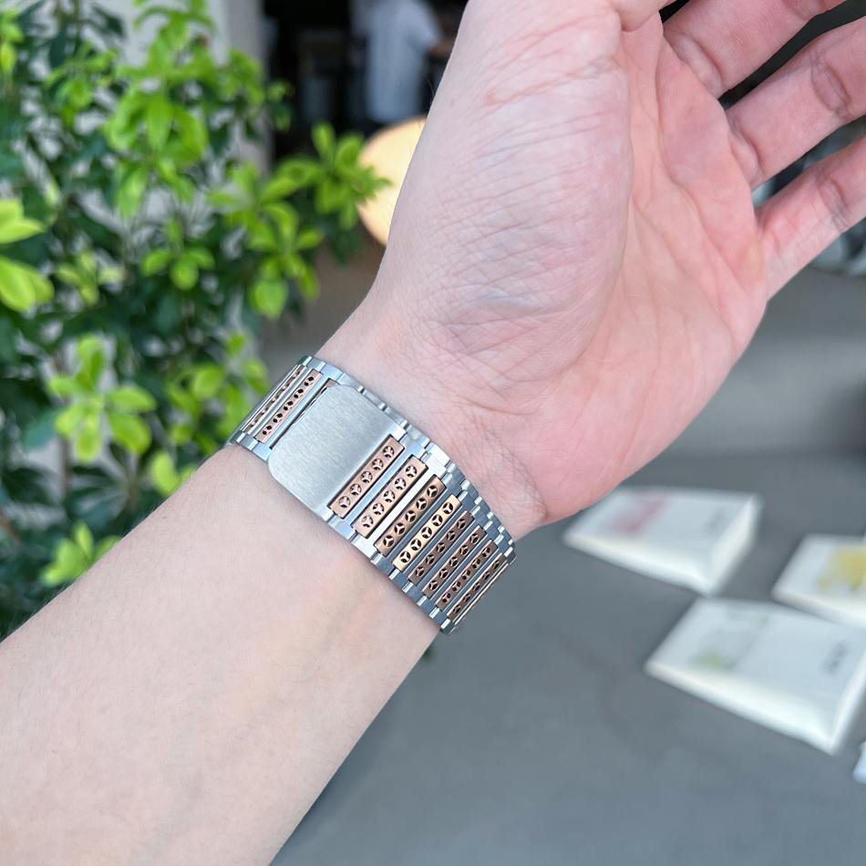 Magnetic Strap For Apple Watch - مراجعة Luxury Watch German وسعره